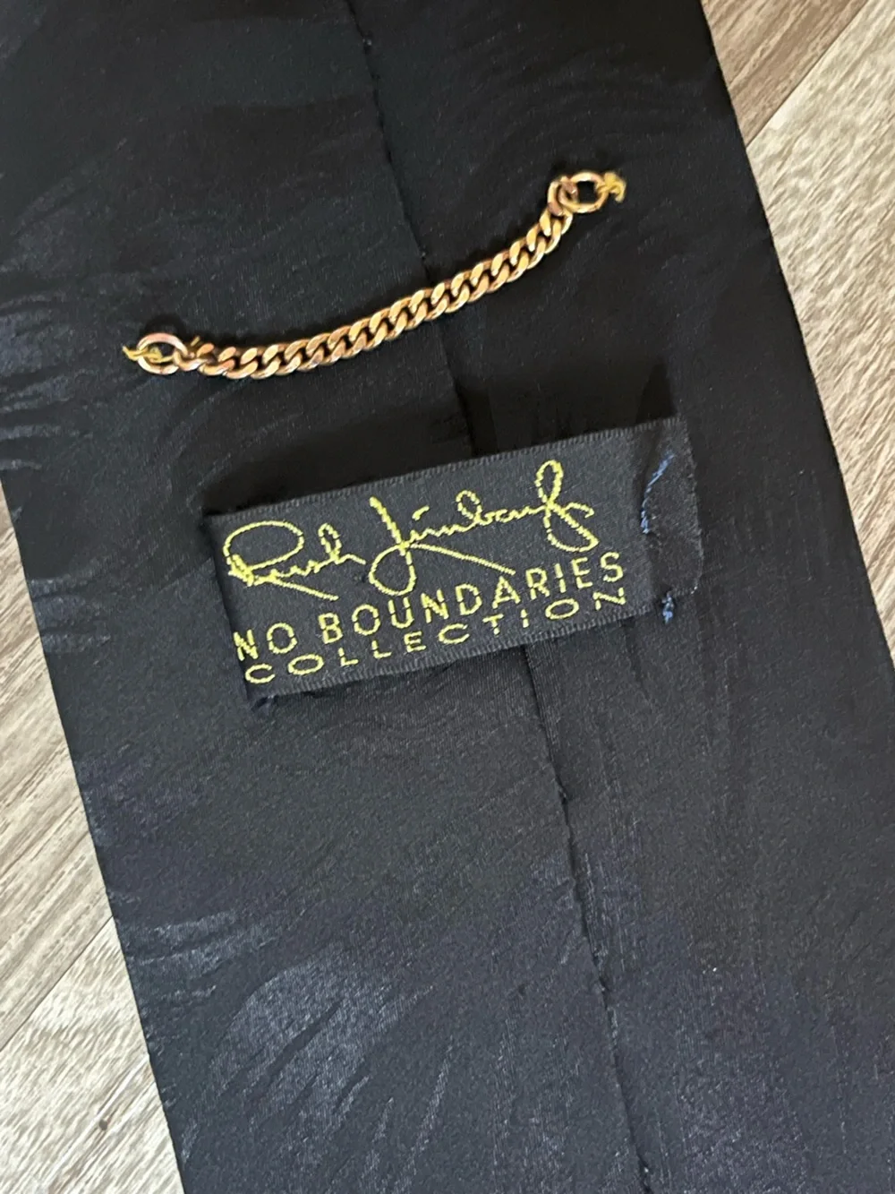 No Boundaries Collection Rush Limbaugh tie colorful collectible 90’s vintage